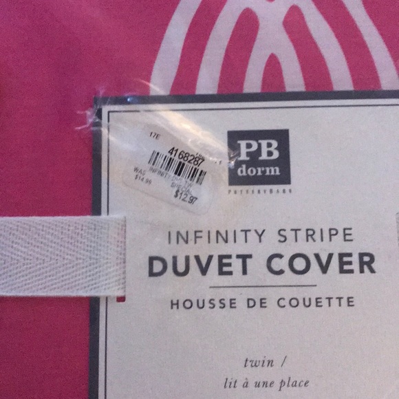 Pottery Barn Duvet Cover (twin) - Picture 2 of 4